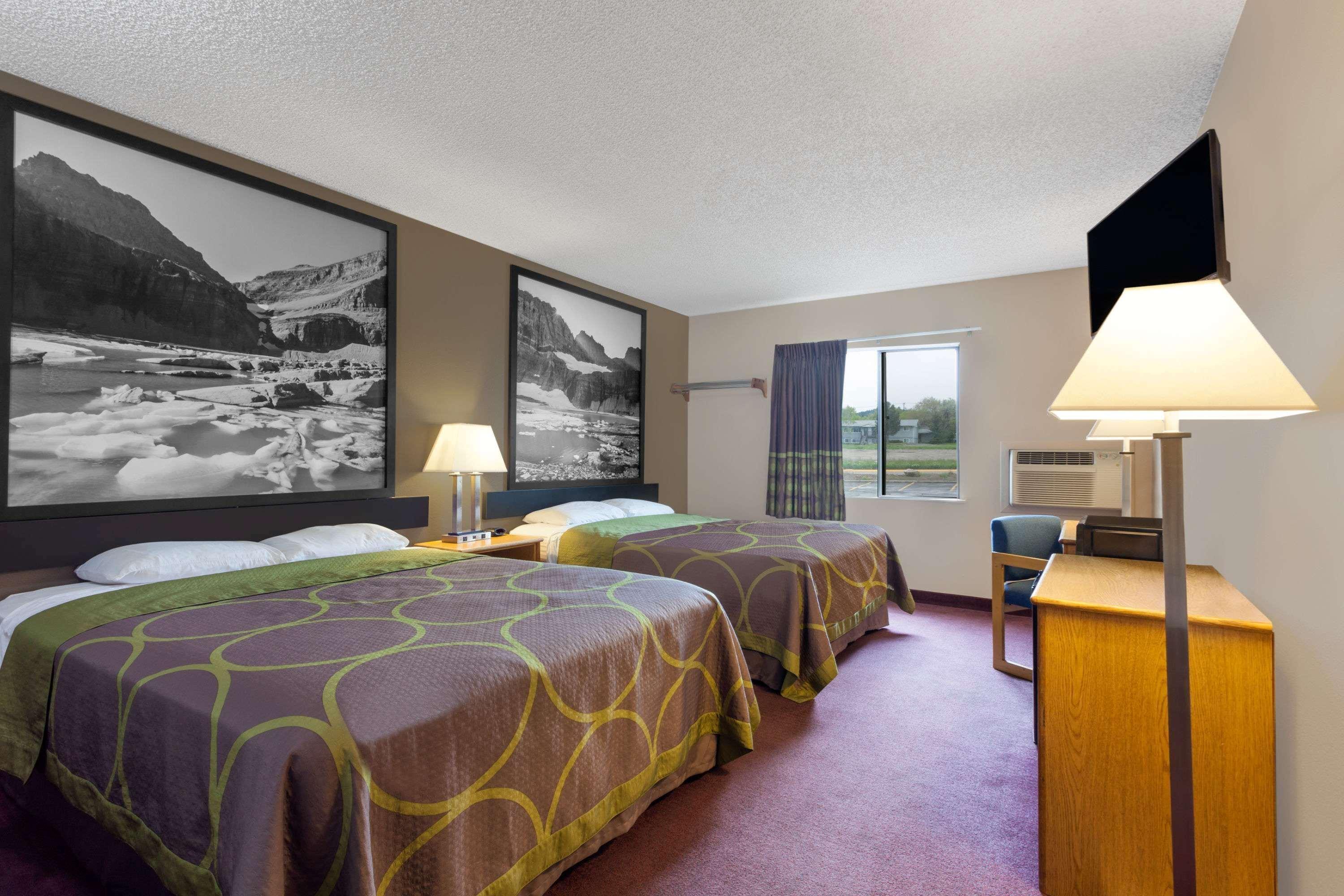 Super 8 By Wyndham Helena Motel Exterior foto